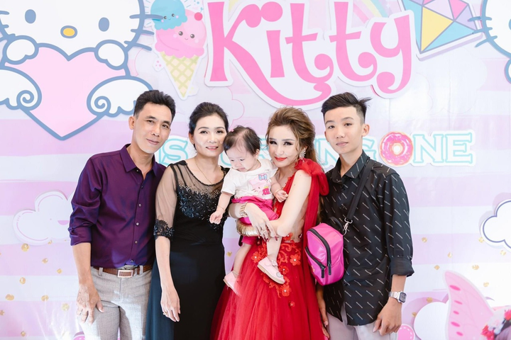 Doanh nhân Nguyễn Tiên: Gia đình là chỗ dựa vững chắc để thành công - 2