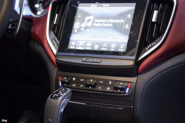 Chi tiết Maserati Ghibli phiên bản đặc biệt tại Việt Nam - 12