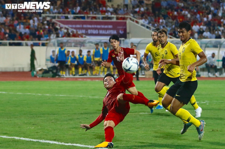 Quang Hải, Công Phượng tái xuất, tuyển Việt Nam mạnh áp đảo đội U22 - 2