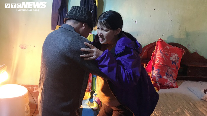 Nỗi đau của người phụ nữ ung thư giai đoạn cuối, muốn sống thêm để nuôi con lớn - 1