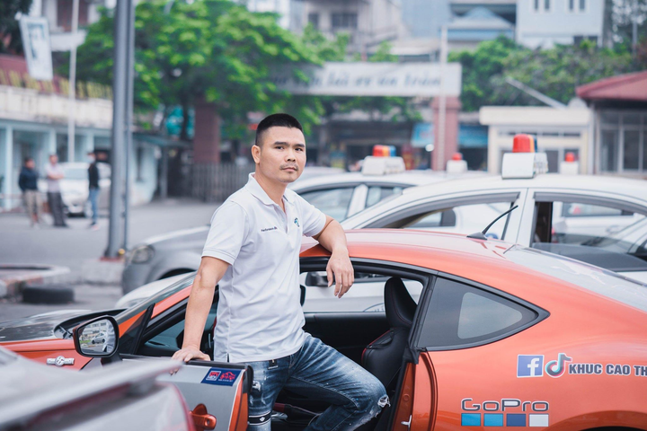 Khúc Cao Thế: Dạy lái xe chỉ mong mọi người tham gia giao thông đều an toàn - 4