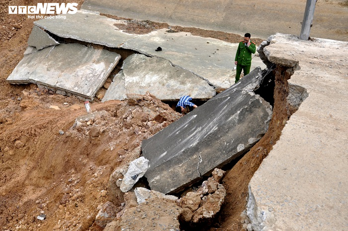 Ảnh: Hiện trường sự cố vỡ kênh tưới tiêu 4.300 tỷ đồng ở Thanh Hóa - 1