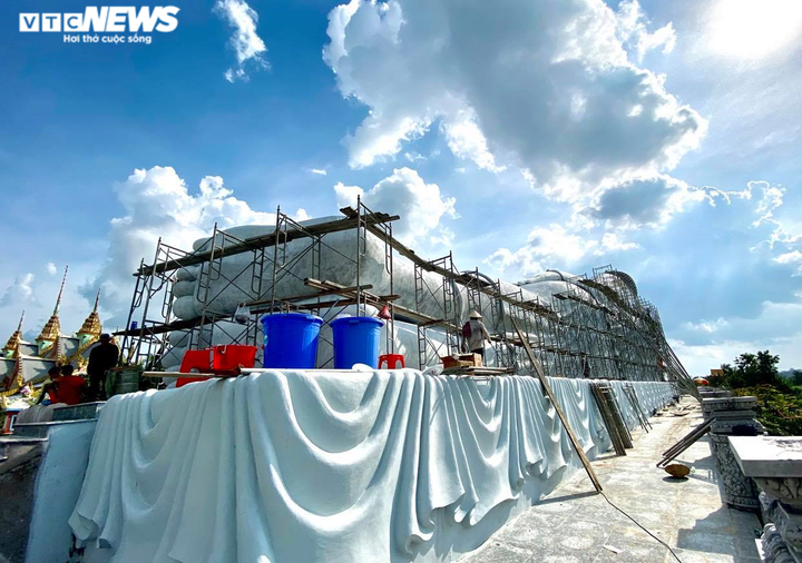 Chiêm ngưỡng tượng Phật nhập niết bàn lớn nhất Việt Nam sắp khánh thành - 9