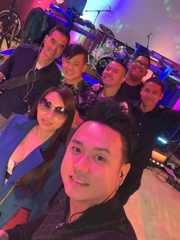 Vân Quang Long mất vì đột quỵ, Ưng Hoàng Phúc nghẹn ngào: 'Anh bỏ em đi sao?' - 3