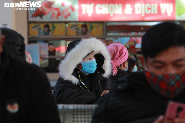 Ảnh: Bến xe khách ở Hà Nội đìu hiu ngày cuối năm - 10