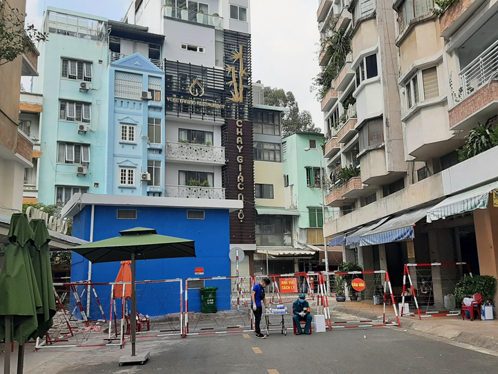 TP.HCM có kết quả xét nghiệm 42 người tiếp xúc gần BN1453 - 1