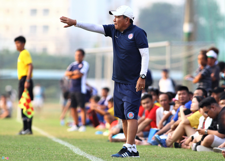 'HLV Park Hang Seo phải thông cảm cho đồng nghiệp ở V-League' - 2