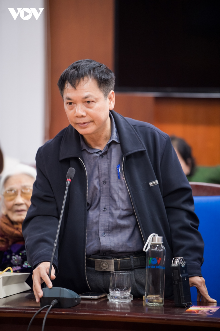 PGS.TS Nguyễn Thế Kỷ ra mắt tiểu thuyết 'Hừng đông' - 7