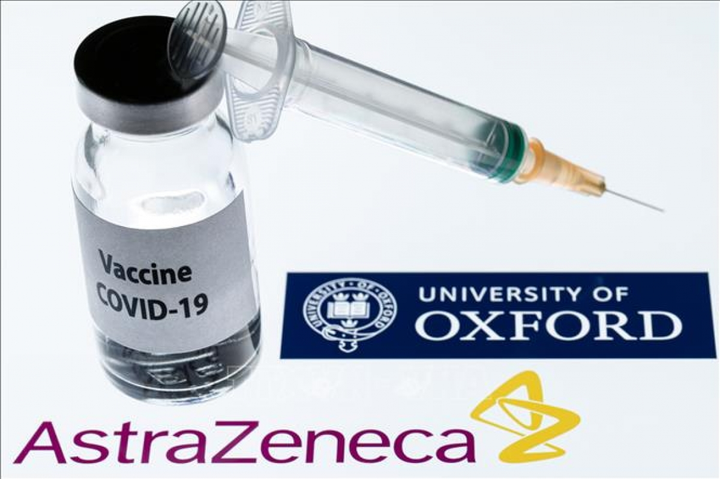 Anh cấp phép sử dụng khẩn cấp vaccine ngừa COVID-19 của AstraZeneca - 1