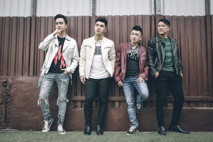 Những khoảnh khắc đẹp của Vân Quang Long bên bạn bè, đồng nghiệp - 5