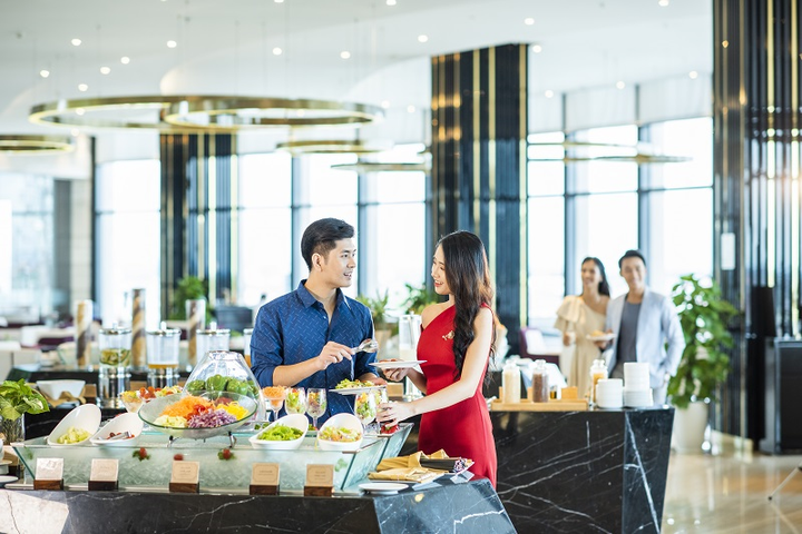 Trải nghiệm mùa lễ hội siêu sang tại khách sạn cao nhất Bắc Trung Bộ - 8