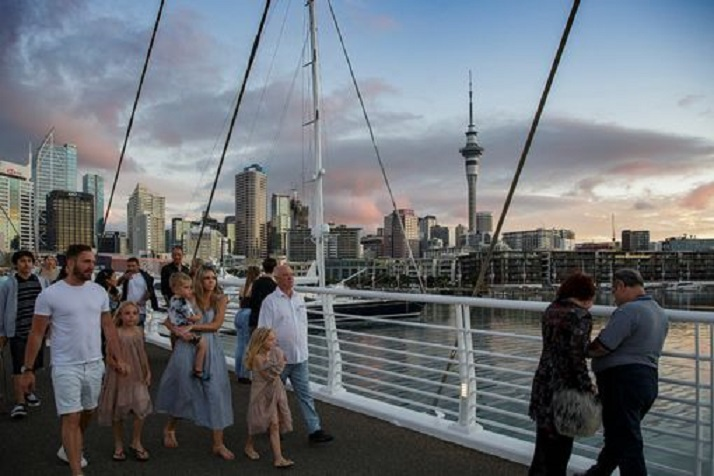 Thế giới chào đón năm mới 2021 - 28