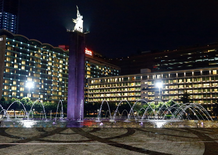 Thế giới chào đón năm mới 2021 - 10