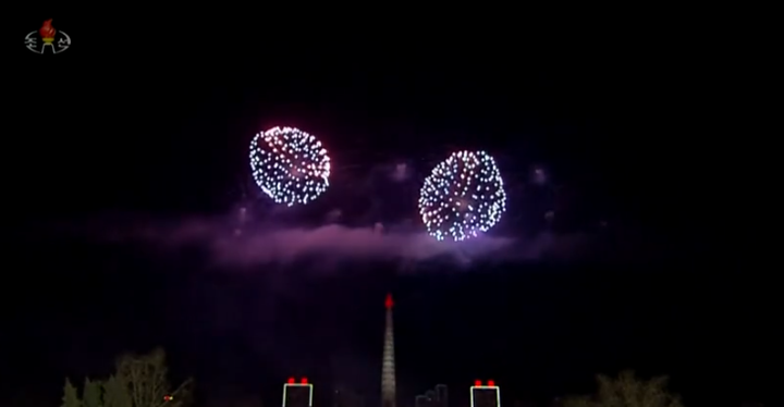 Thế giới chào đón năm mới 2021 - 17