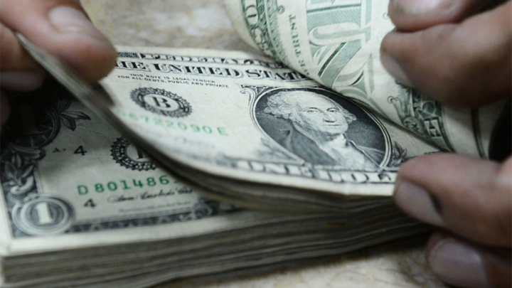 Tỷ giá USD hôm nay 31/12: USD rớt xuống mức thảm nhất trong vòng 3 năm - 1