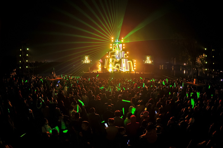 Gần 20.000 cư dân Ecopark mãn nhãn cùng đại tiệc countdown hoành tráng - 5