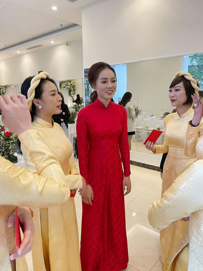 Cô dâu của NSND Công Lý rạng rỡ trong lễ ăn hỏi - 3