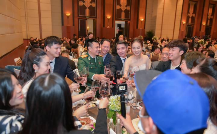 Sao Việt hội ngộ trong đám cưới NSND Công Lý - 6