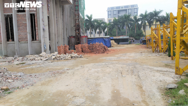 Sức khỏe các nạn nhân vụ rơi thang tời, 11 công nhân thương vong ở Nghệ An - 4