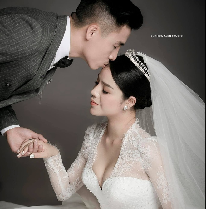 Hành trình từ yêu đến cưới của Bùi Tiến Dũng và vợ - 1