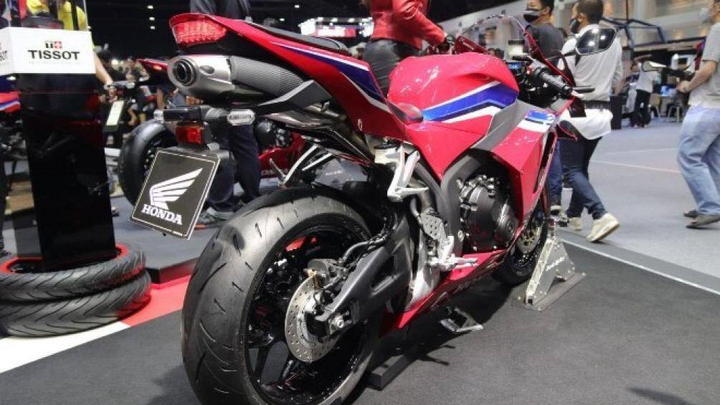 Xe Honda CBR600RR 2021 giá 422 triệu đồng có gì nổi bật? - 5