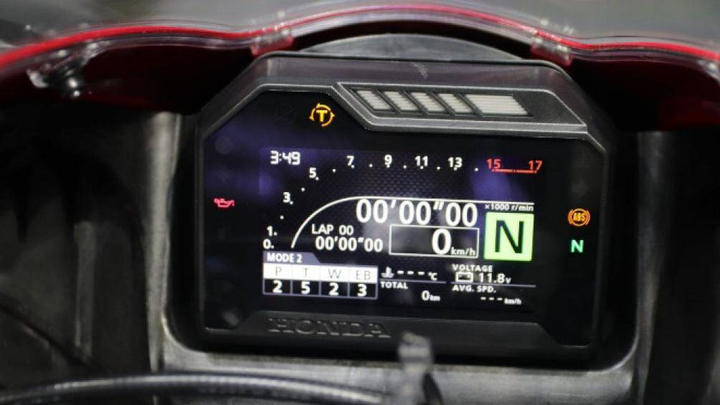 Xe Honda CBR600RR 2021 giá 422 triệu đồng có gì nổi bật? - 6