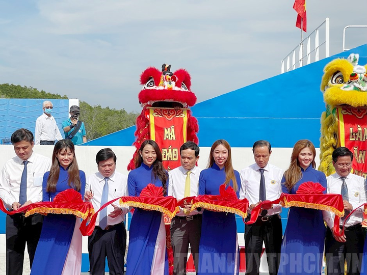 Khánh thành phà biển giúp đi từ TP.HCM đến Vũng Tàu hết 30 phút - 1