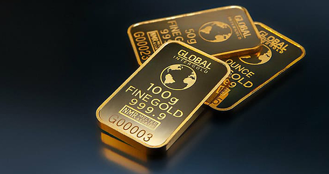 Giá vàng hôm nay 4/1: Tăng mạnh, vượt ngưỡng 1.900 USD/ounce - 1