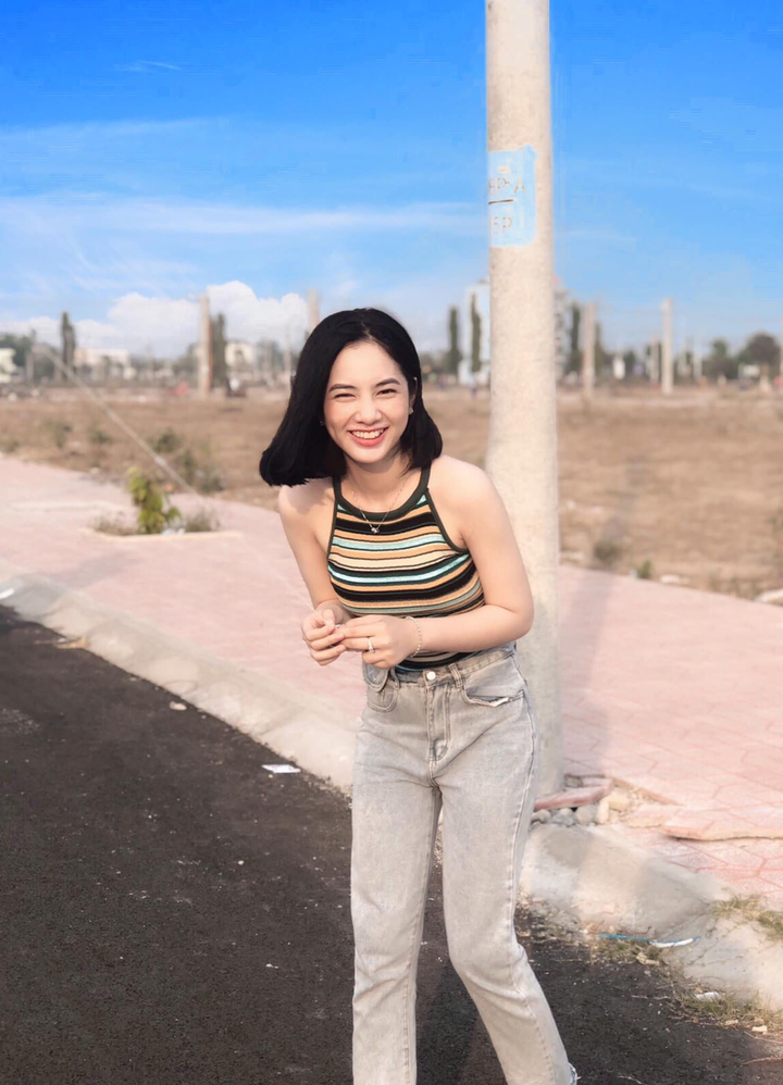 Nhan sắc người đẹp kém 27 tuổi hẹn hò chồng cũ Lệ Quyên - 6