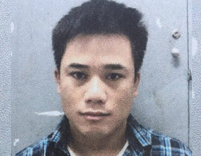 Trộm thẻ visa của gái bán dâm để mua iPhone 12 - 1