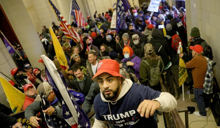 Lòng trung thành của quan chức Mỹ với Trump đã rạn nứt thế nào? - 2