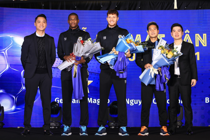 HLV Chu Đình Nghiêm: 'HAGL có Kiatisak, Hà Nội FC khó đá hơn nhiều' - 3