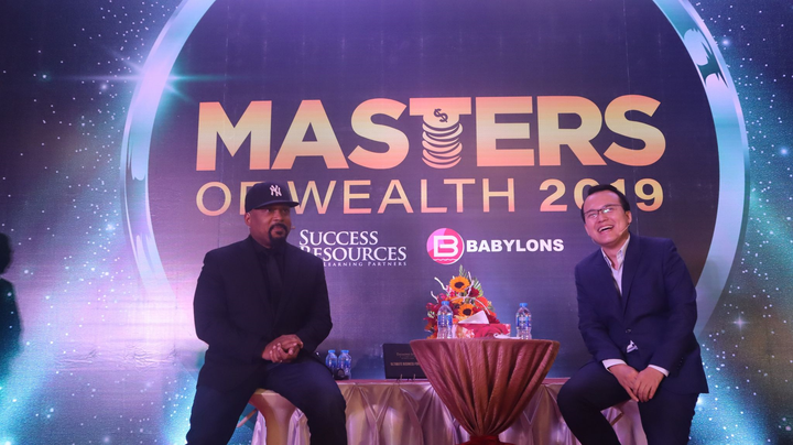 CEO Nguyễn Đình Đức: Từ chàng phiên dịch đến giấc mơ phi thường - 4