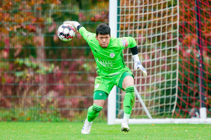 Không có cửa cạnh tranh với Văn Lâm, thủ môn ĐT Thái Lan nhận quyết định bất ngờ - 1