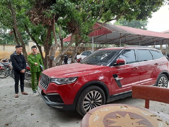  Kẻ nổ súng vào xe của 'thánh chửi' Dương Minh Tuyền khai gì? - 1