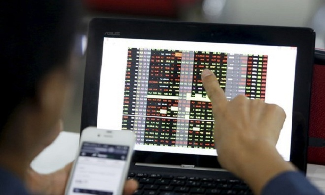 VN-Index vượt đỉnh 14 năm - 1