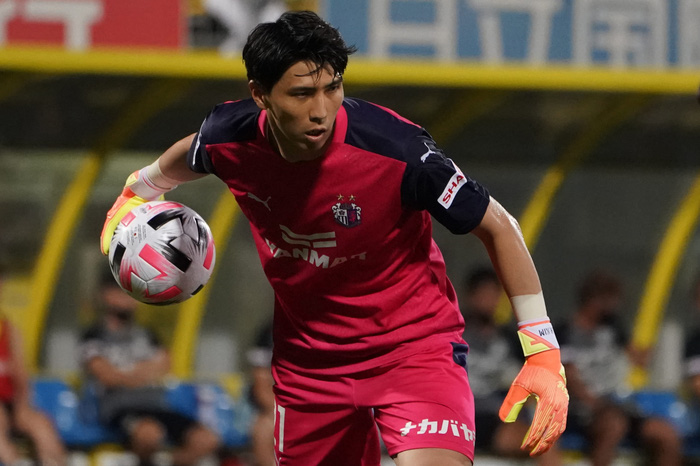 Chuyên gia: Cạnh tranh khốc liệt, Văn Lâm khó có suất bắt chính ở Nhật Bản - 3