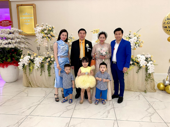 Hai cô dâu Nam Định từng gây xôn xao với đám cưới siêu sang giờ ra sao? - 9