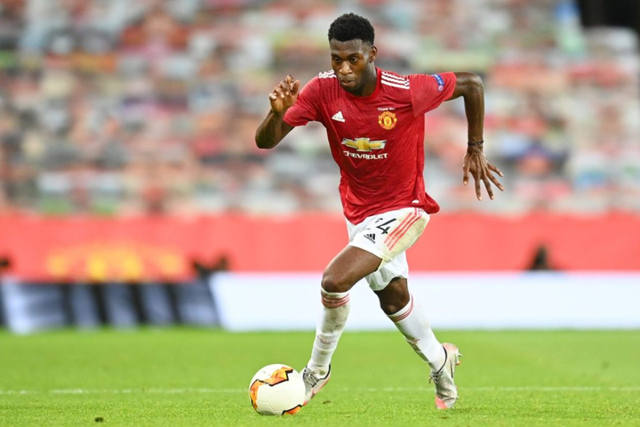 HLV Solskjaer thông báo 3 cầu thủ Man Utd phải ra đi - 1