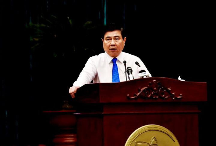 Chủ tịch TP.HCM: Cấm cán bộ tặng quà Tết cho cấp trên dưới mọi hình thức - 1