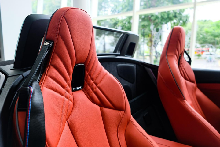 BMW Z4 - huyền thoại mui trần ra mắt tại Việt Nam - 13
