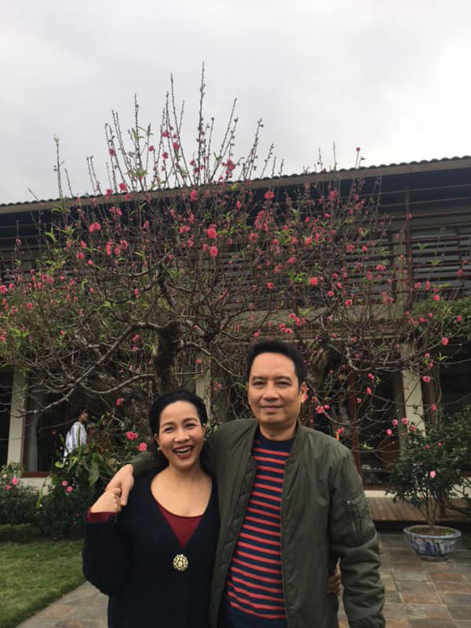 Diva Mỹ Linh kỷ niệm 23 năm ngày cưới, khoe vẫn chung một giường - 3