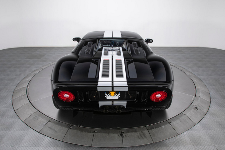 Ford GT GTX1 huyền thoại được rao bán gần 600.000 USD - 4