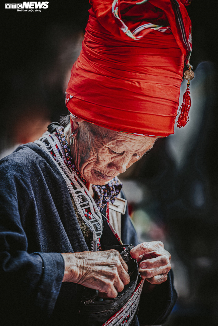 Ấn tượng phụ nữ vùng cao Tây Bắc qua loạt ảnh chân dung của NAG Khang Chu Long - 6