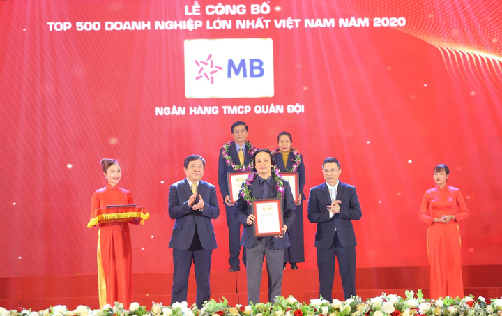 Nhờ chuyển đổi số, MB lọt top 30 doanh nghiệp lớn nhất Việt Nam - 1