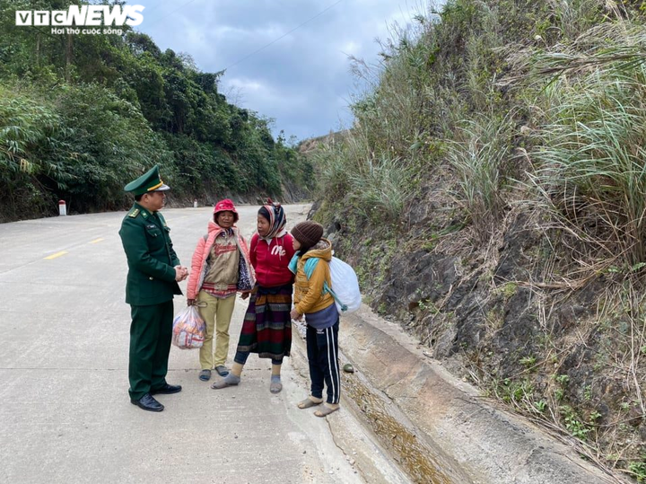 Biên phòng Quảng Trị ngăn vượt biên trái phép giữa trời rét cắt da xé thịt - 7