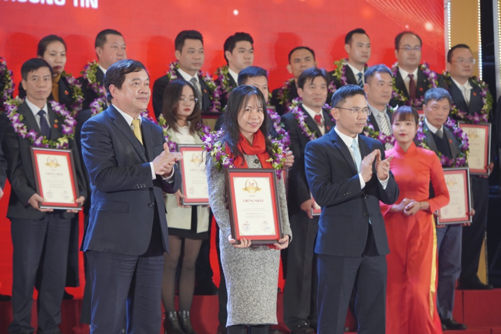 Vietbank được vinh danh 'Top 500 doanh nghiệp lớn nhất Việt Nam 2020' - 1