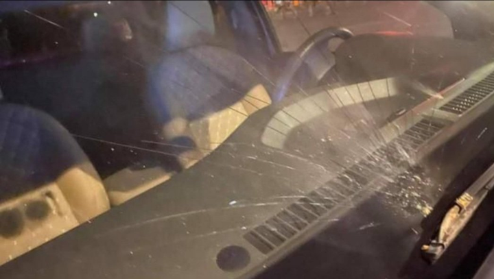  Triệu tập 5 thanh niên ném đá vỡ kính ô tô trên cao tốc Bắc Giang-Lạng Sơn - 3