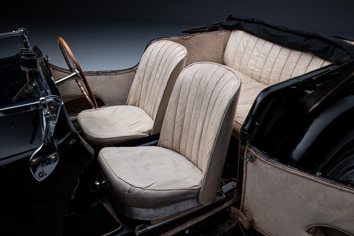 Giá Bugatti Type 57S đời 1937 có thể trên 6,7 triệu USD - 8