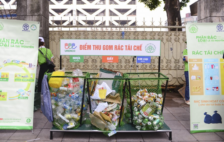 Câu hỏi về rác thải môi trường được nhiều thính giả gửi tới hộp thư VOV FM 89 - 1